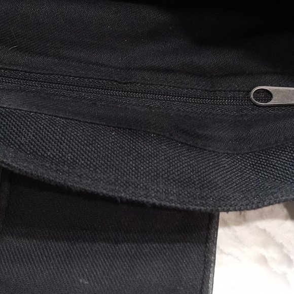 Tote Partly Leader Like & Nylon Shoulder Bag in Black - Picture 7 of 8